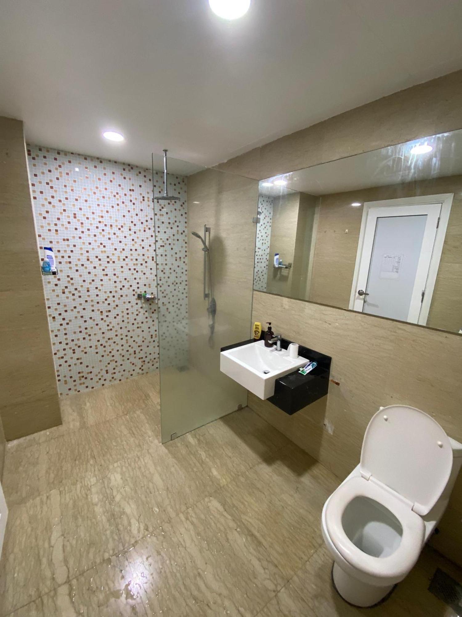 Regalia Bestfriend Hostel Kuala Lumpur Ngoại thất bức ảnh