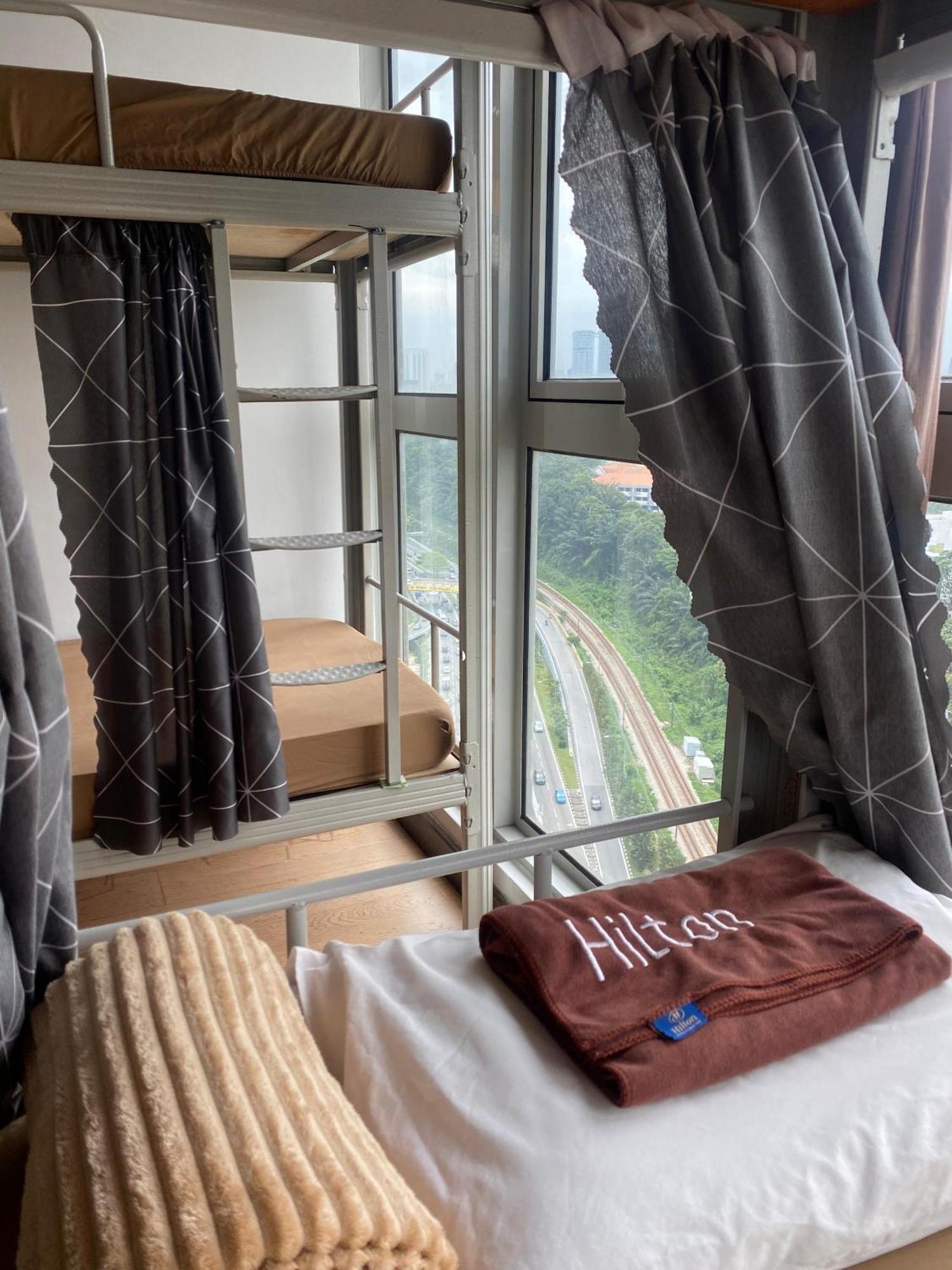 Regalia Bestfriend Hostel Kuala Lumpur Ngoại thất bức ảnh